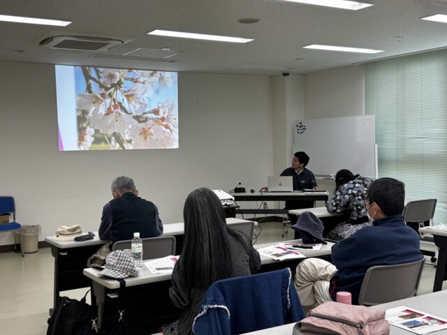 木曽川堤のサクラを１０倍楽しむ講座「木曽川堤（サクラ）観察講座」